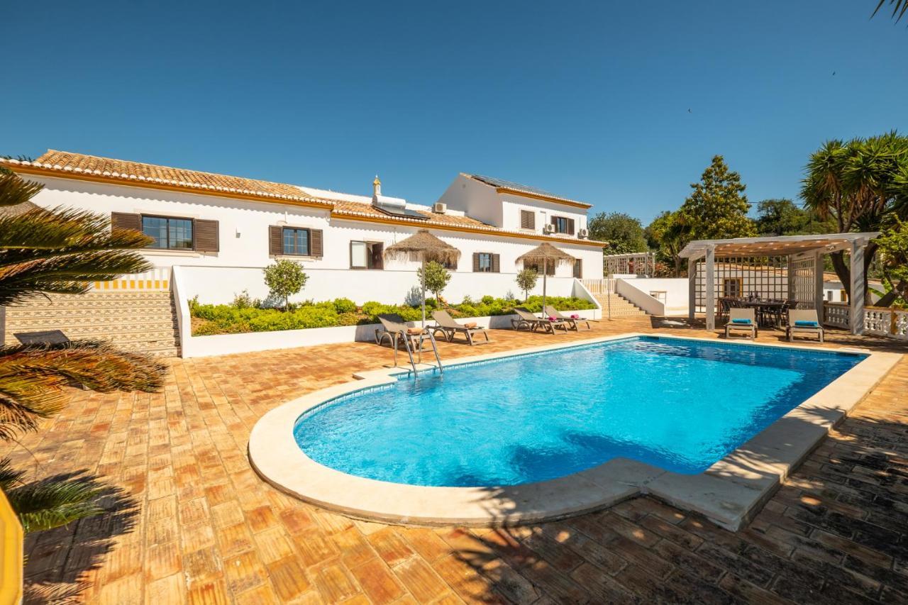 Casa Katarina - Private Villa - Heated Pool - Free Wifi - Air Con Tunes Buitenkant foto